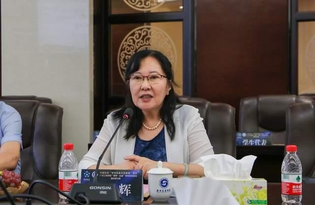 leyu乐鱼中国体育官网“德学·五进”学风传承基地项目建设研讨会举行