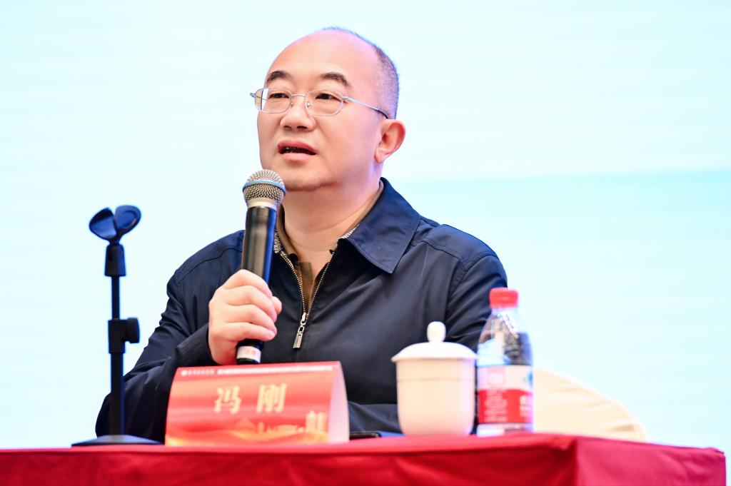C133