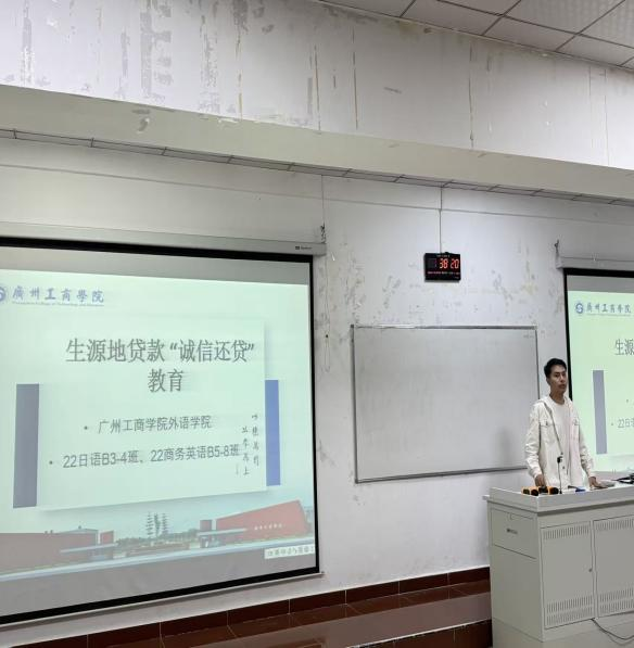 42968